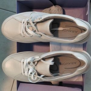 Aravon - Womens Beaumont Lace Memory Foam Lifestyle Casual Sneakers